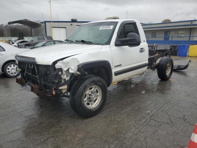 Global Auto Auctions: 2000 CHEVROLET SILVERADO