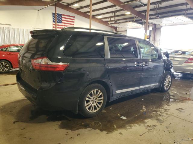 2017 TOYOTA SIENNA XLE #3304669967
