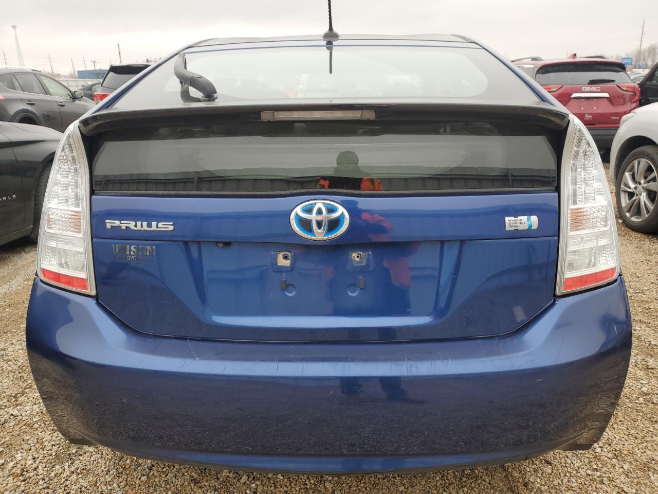 TOYOTA PRIUS