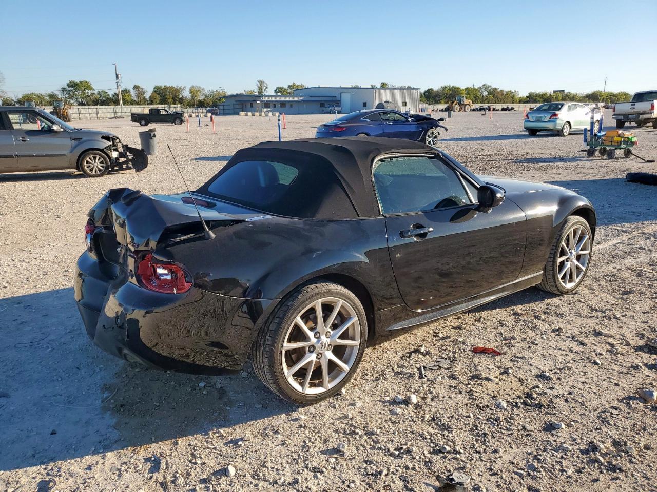 MAZDA MX-5 MIATA
