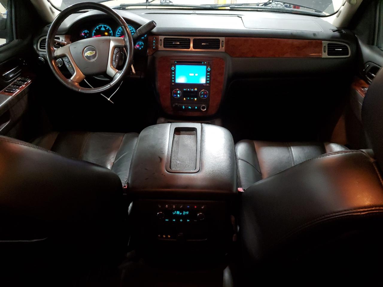 CHEVROLET TAHOE K1500 LT