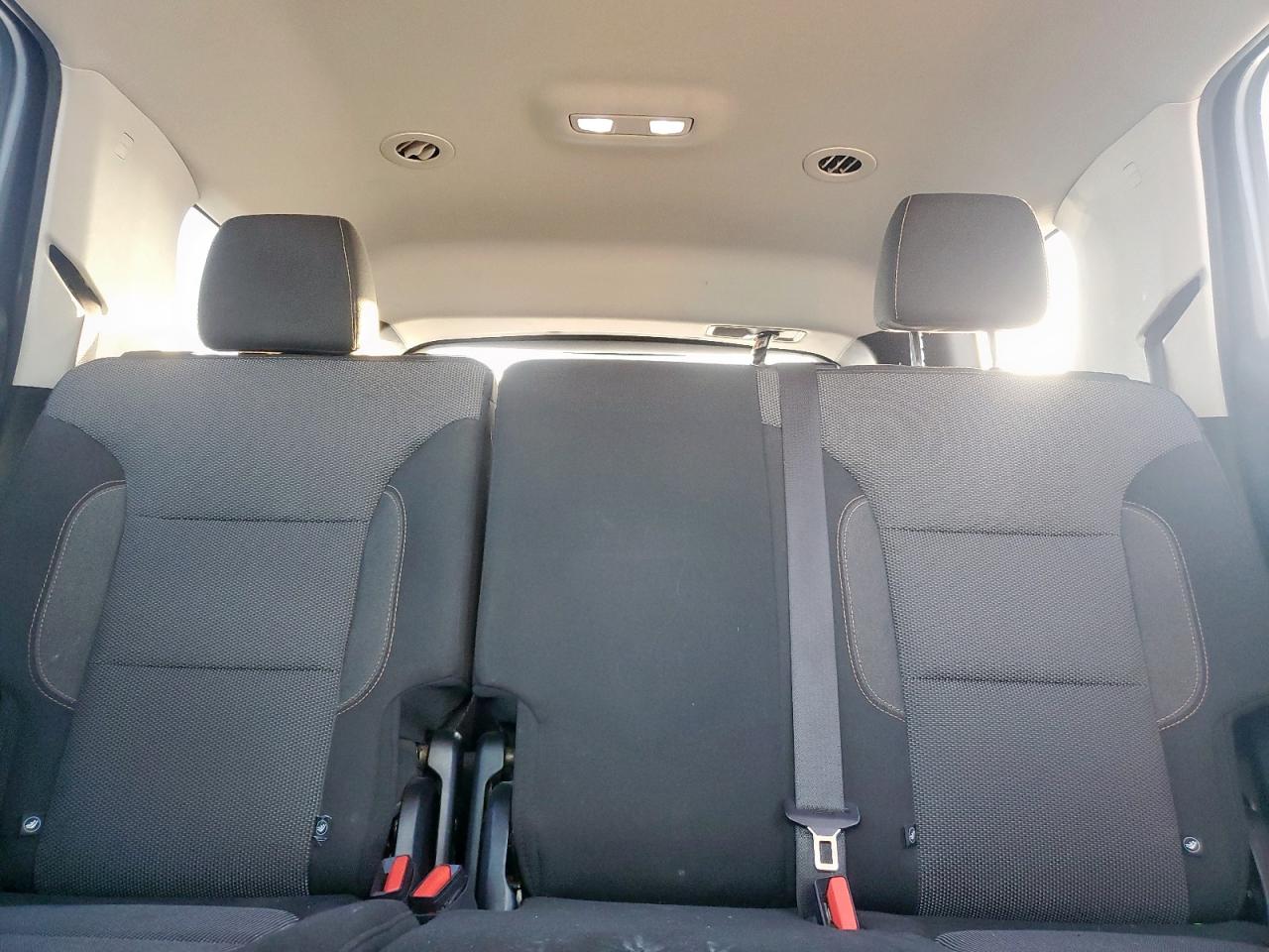 CHEVROLET TRAVERSE LS