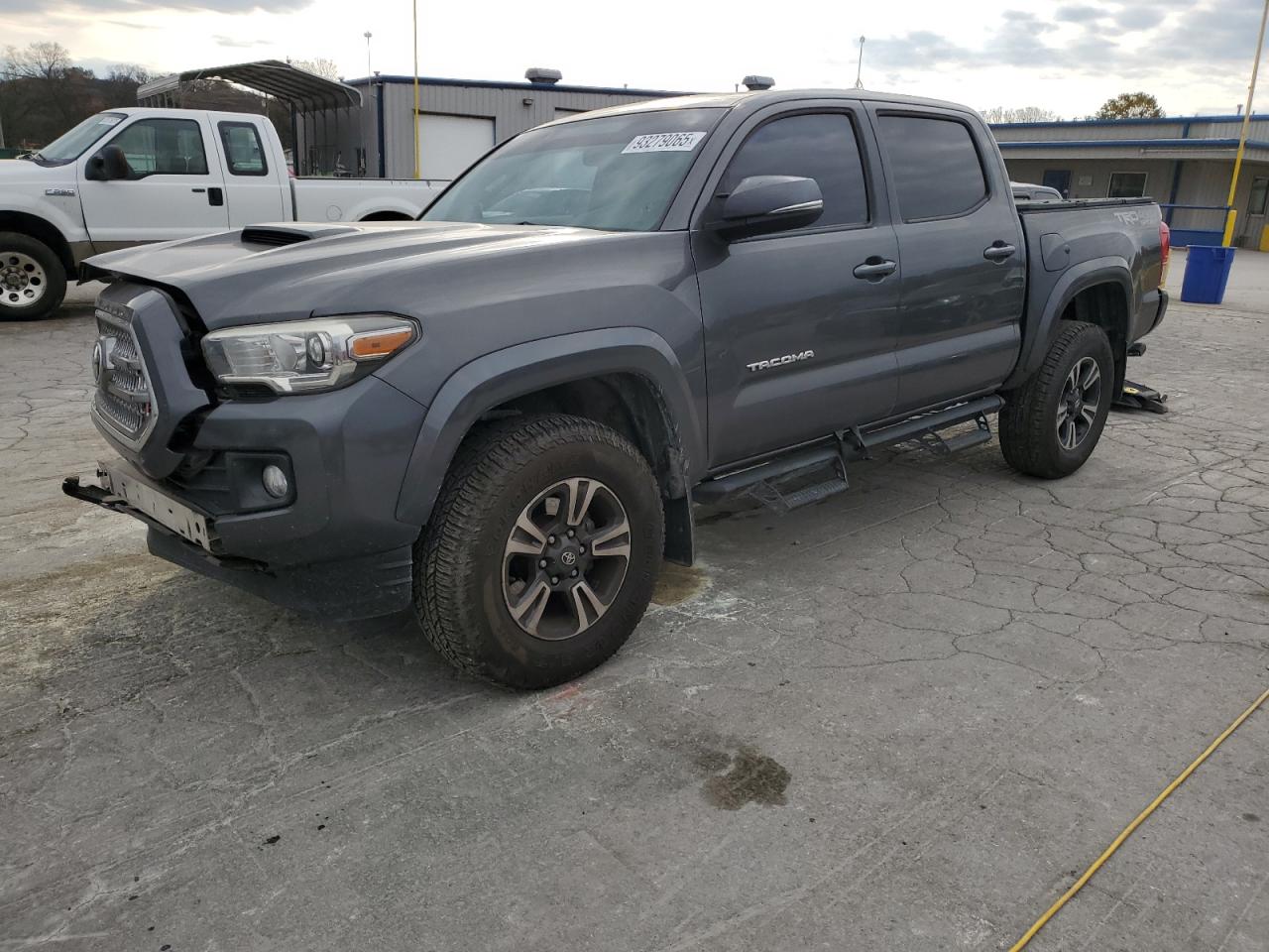 TOYOTA TACOMA DOUBLE CAB