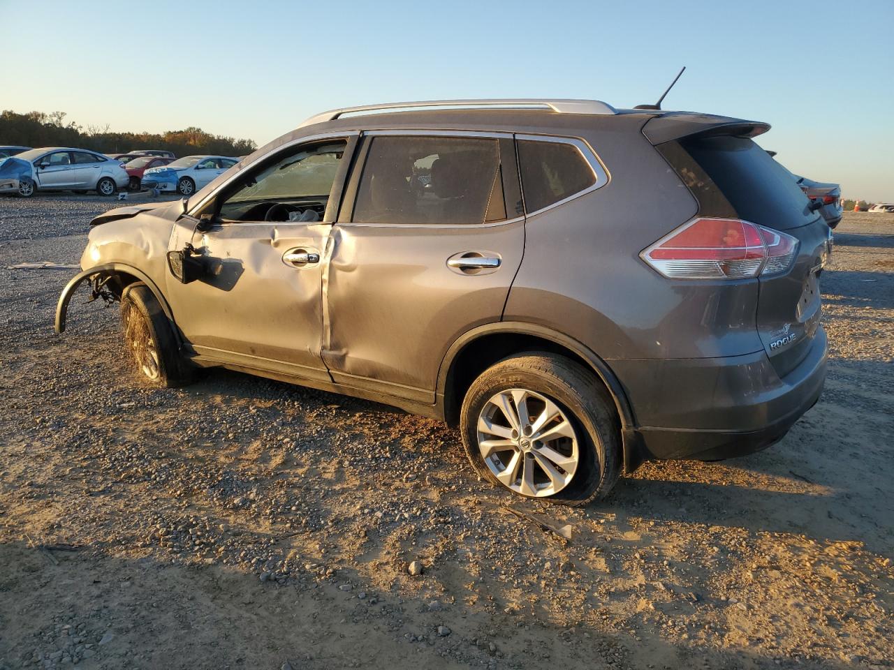 NISSAN ROGUE S