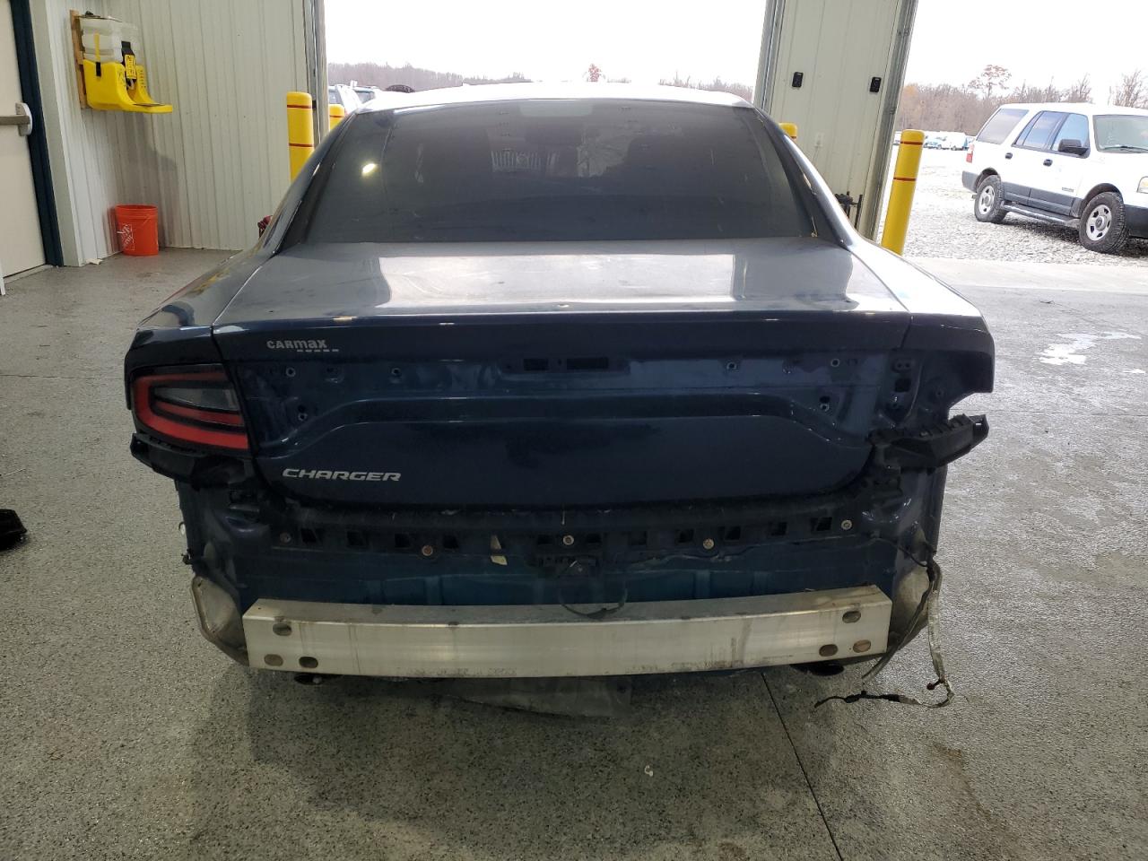 Lot #3303702027 2015 DODGE CHARGER SE
