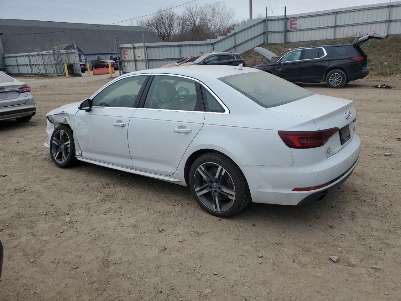 AUDI A4 PREMIUM PLUS
