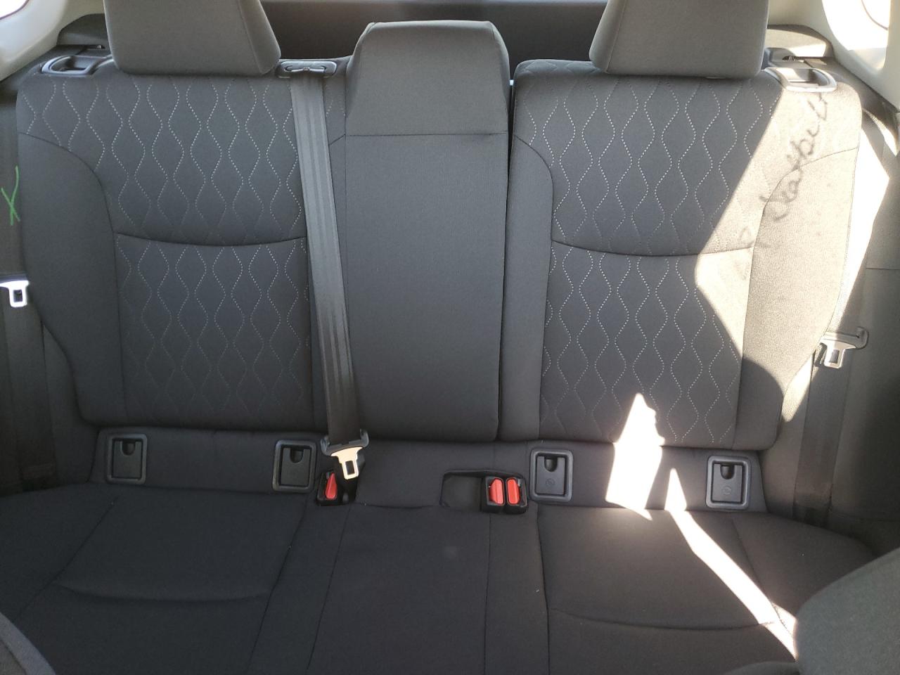 TOYOTA COROLLA CROSS LE