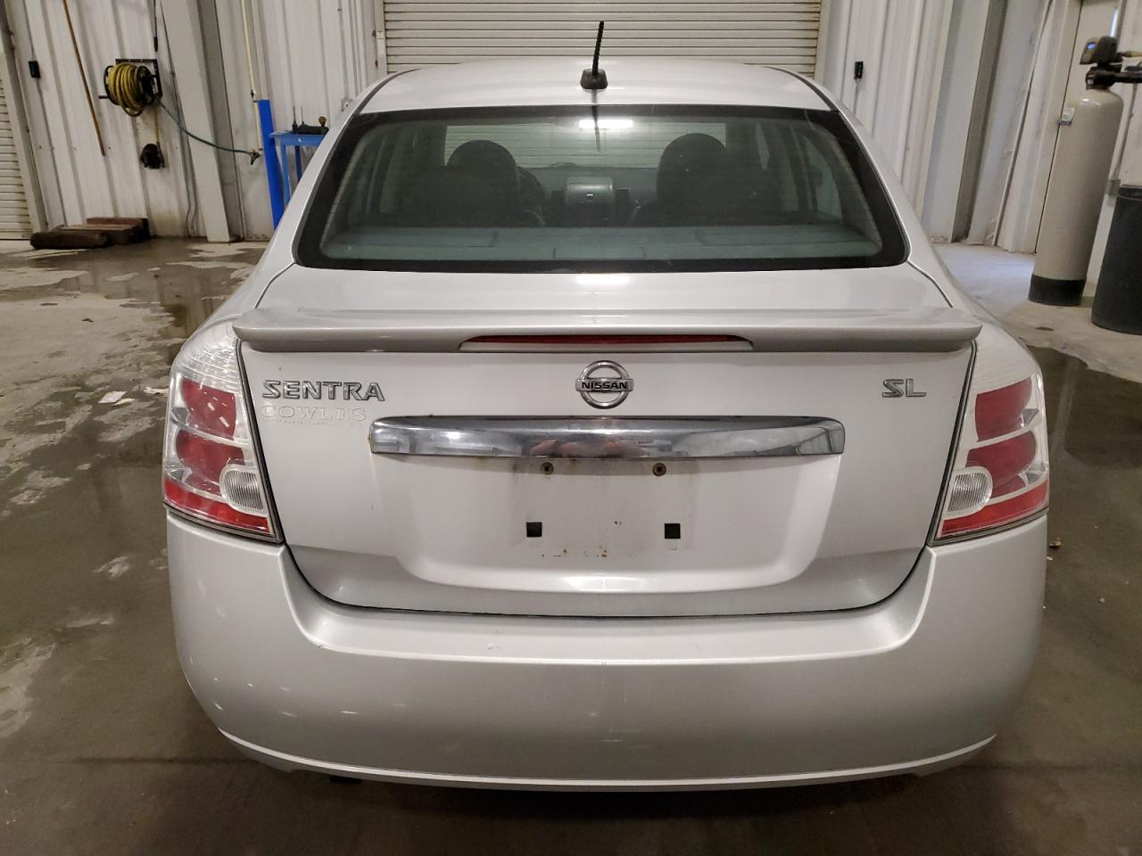 NISSAN SENTRA 2.0