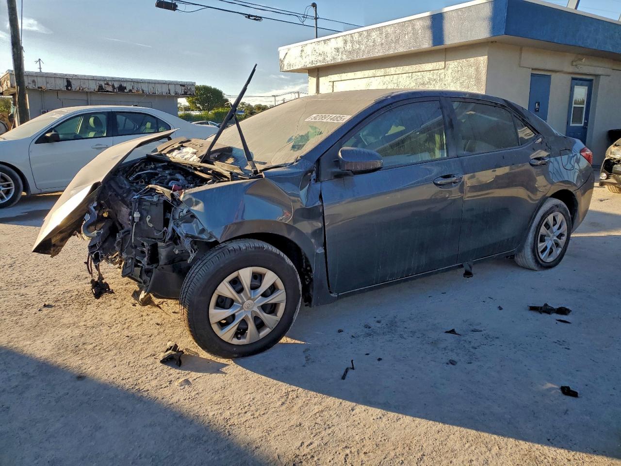 Lot #3311662226 2019 TOYOTA COROLLA L