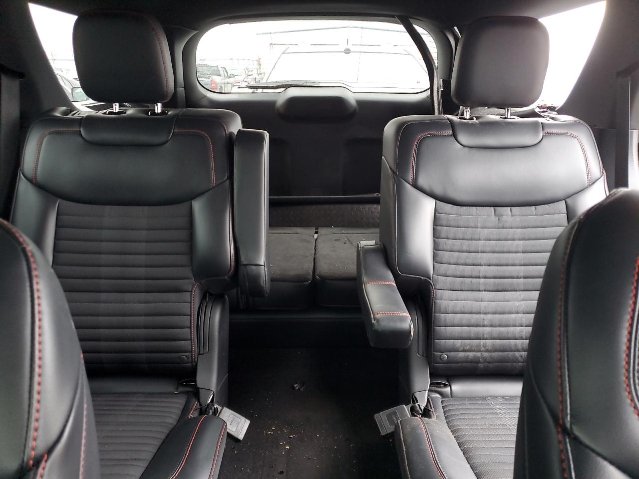 FORD EXPLORER ST-LINE