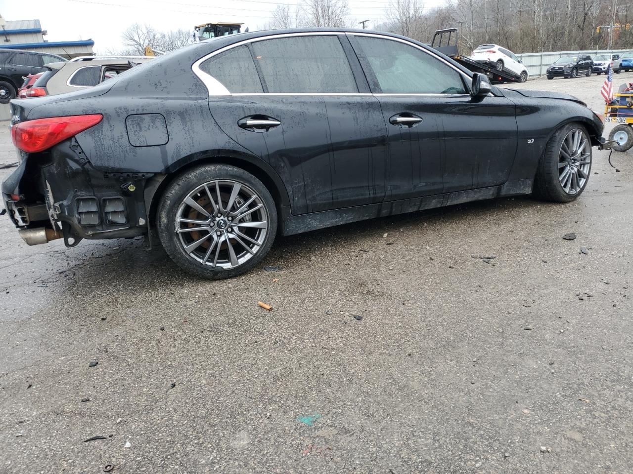 INFINITI Q50 BASE