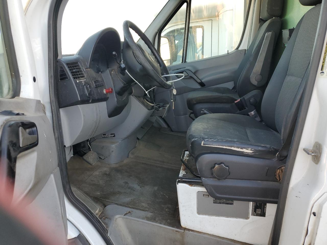 Lot #3304743905 2013 FREIGHTLINER SPRINTER 2