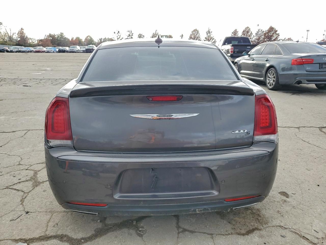CHRYSLER 300S S
