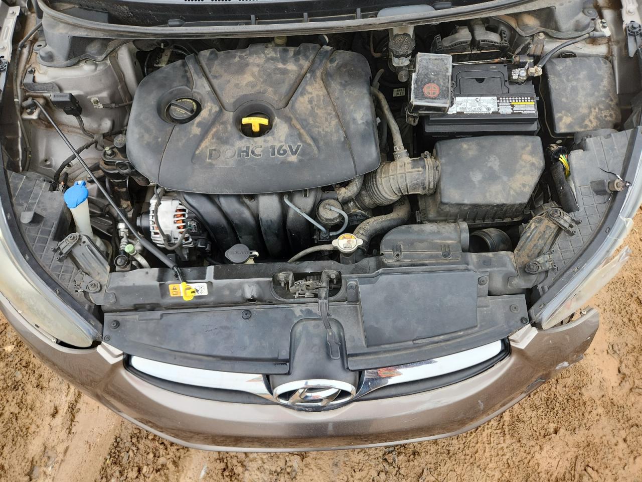 Lot #3301778359 2013 HYUNDAI ELANTRA GL