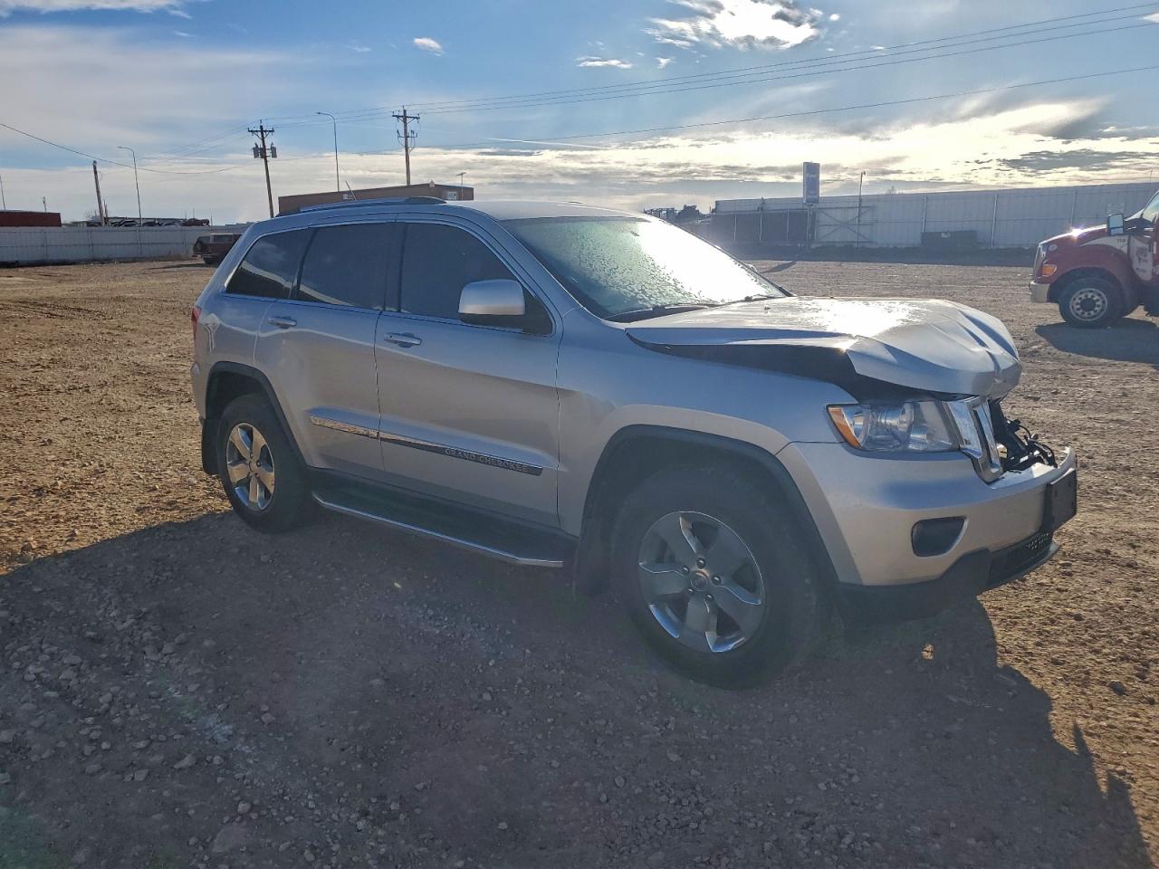 JEEP GRAND CHEROKEE LAREDO