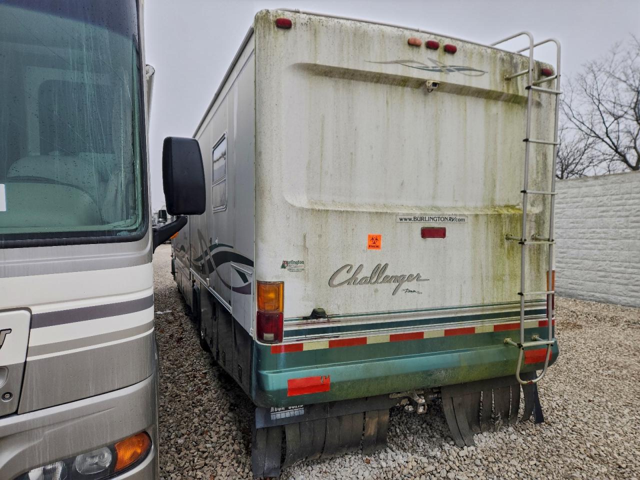 Lot #3298159258 1999 FORD SUPER DUTY F-550 MOT