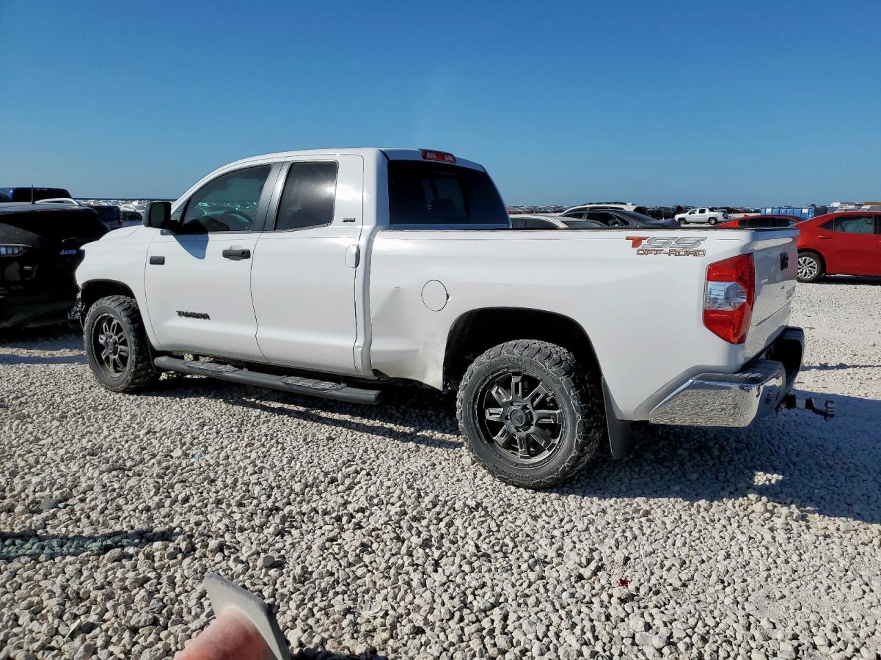 TOYOTA TUNDRA DOUBLE CAB SR