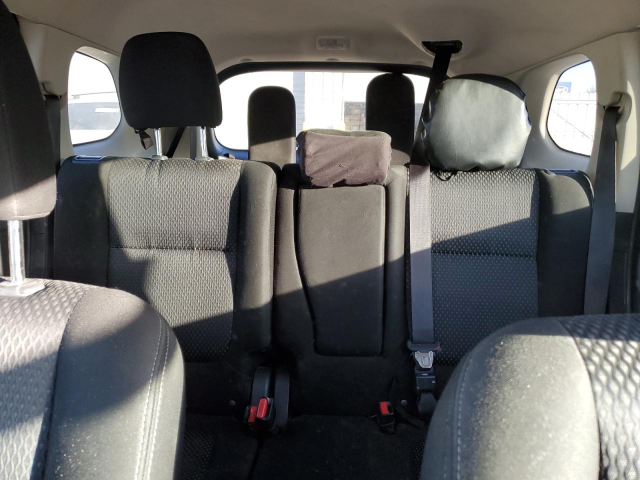 MITSUBISHI OUTLANDER SE