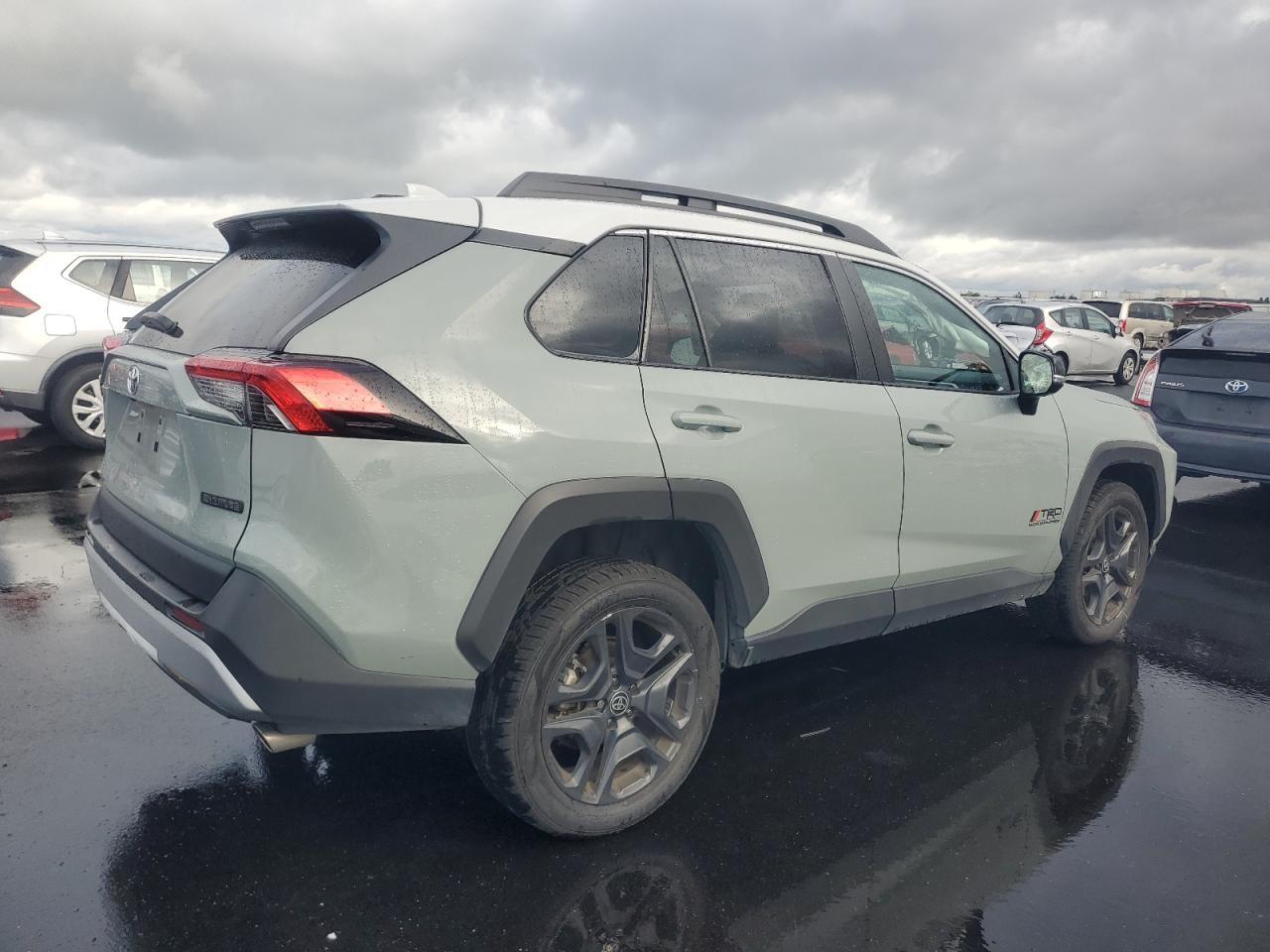 TOYOTA RAV4 ADVENTURE