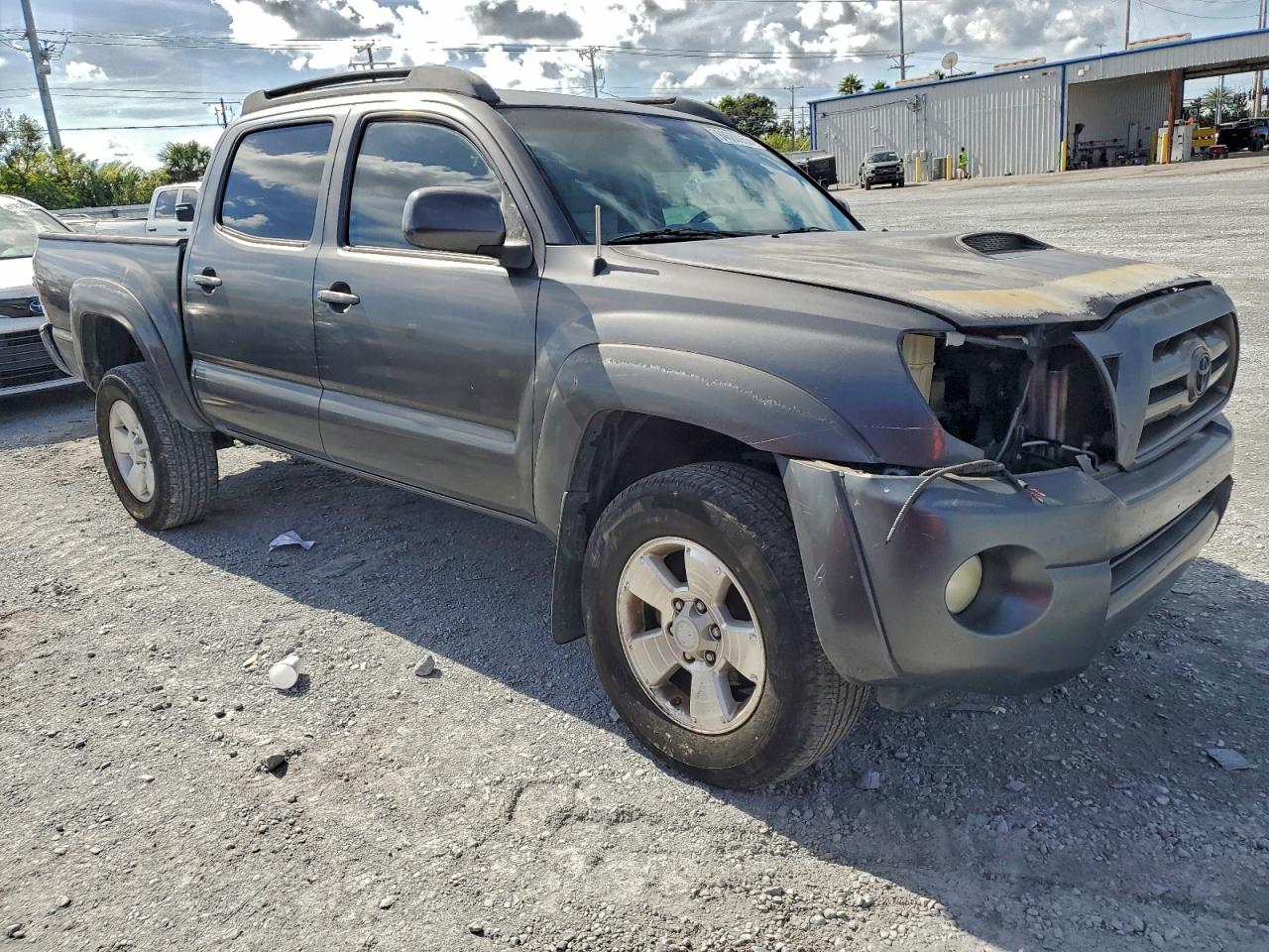 TOYOTA TACOMA DOUBLE CAB PRERUNNER