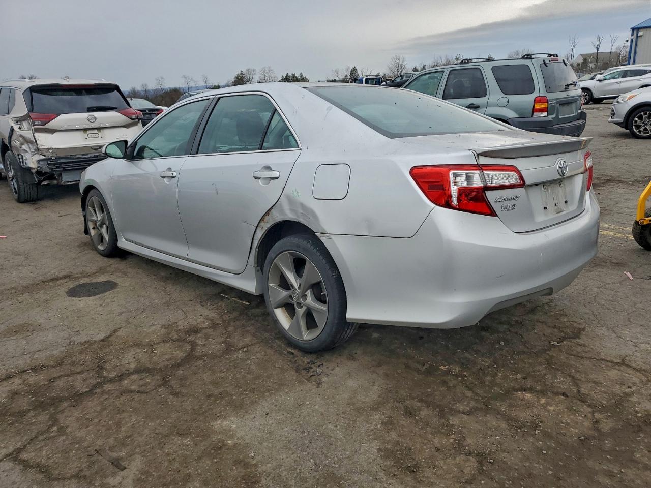 TOYOTA CAMRY L