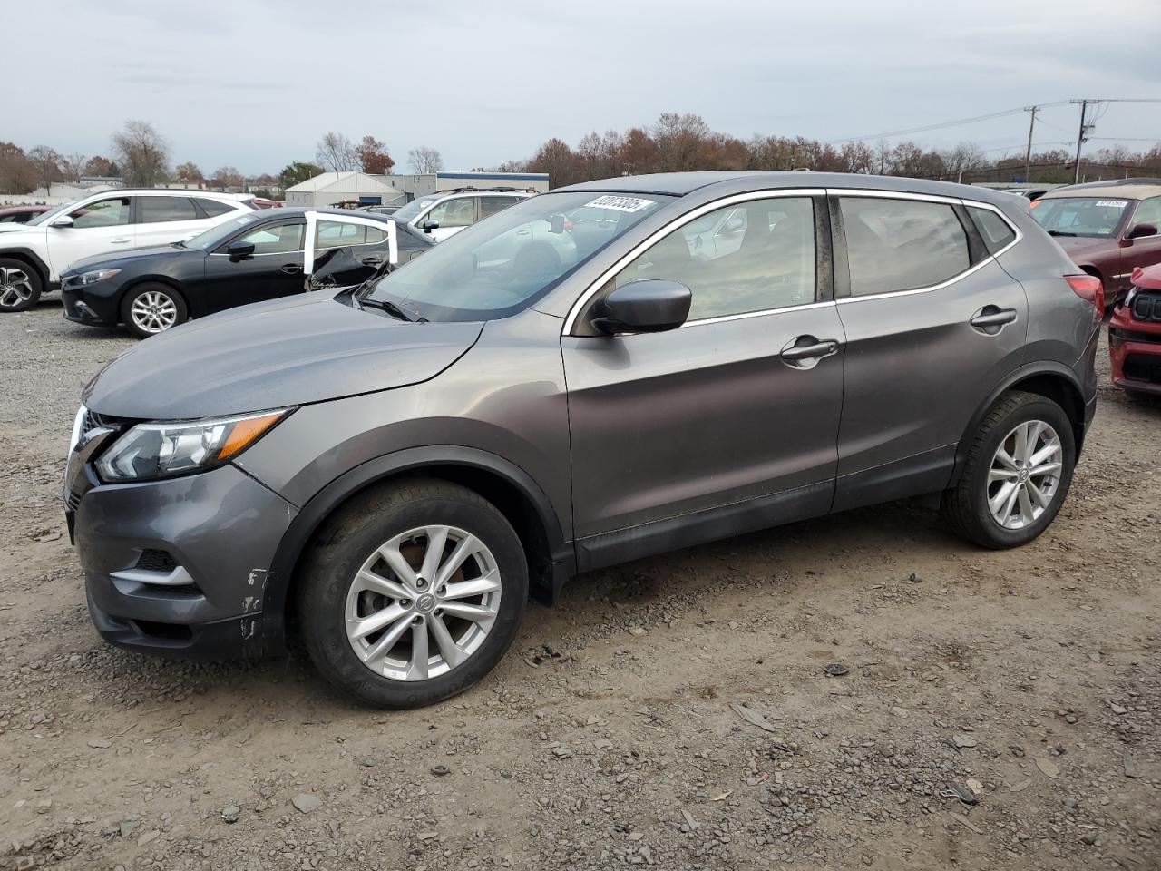 NISSAN ROGUE SPORT S