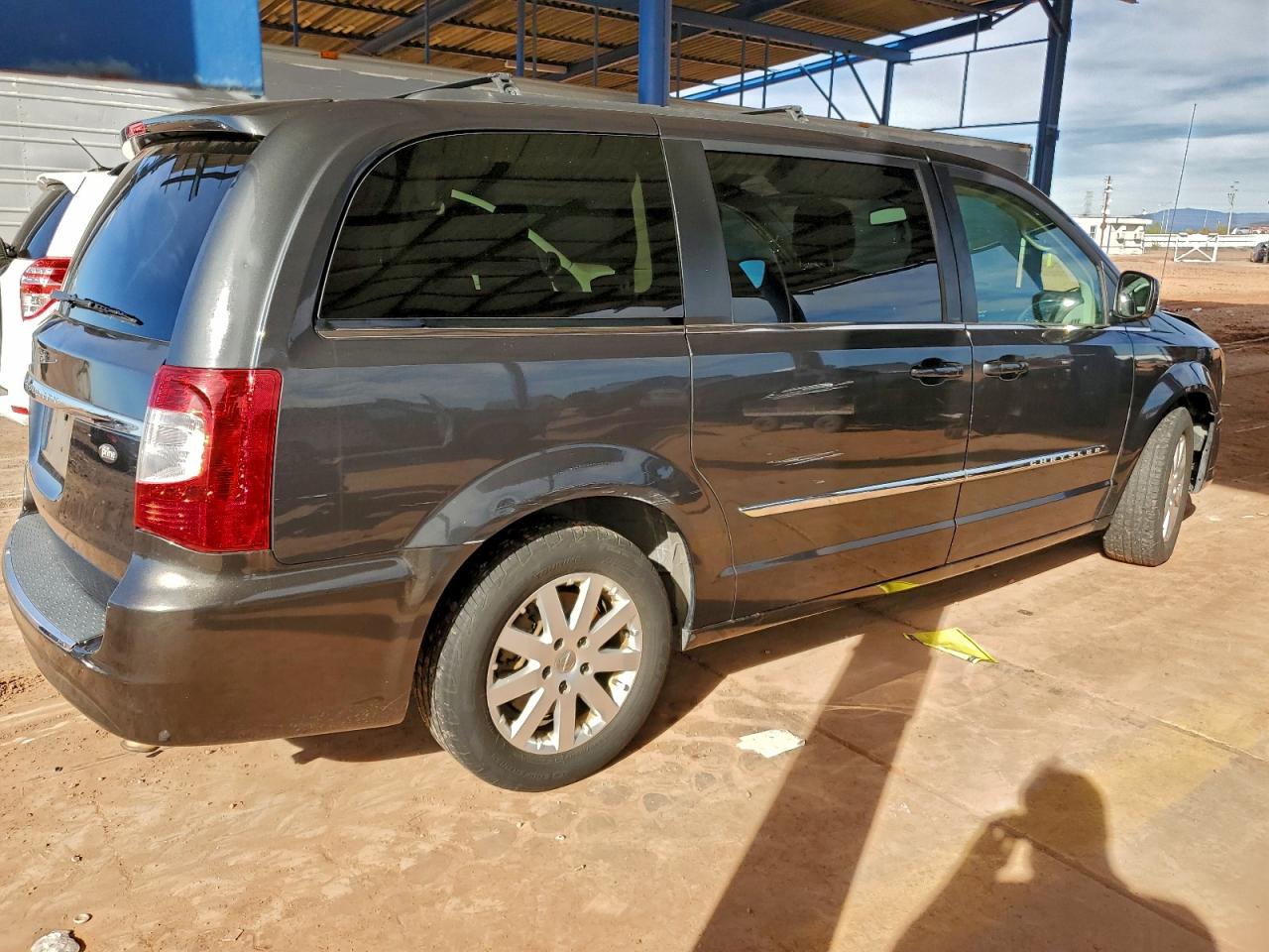 CHRYSLER TOWN & COUNTRY TOURING