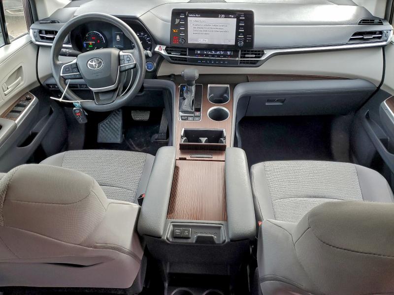 2021 TOYOTA SIENNA LE #3303815447