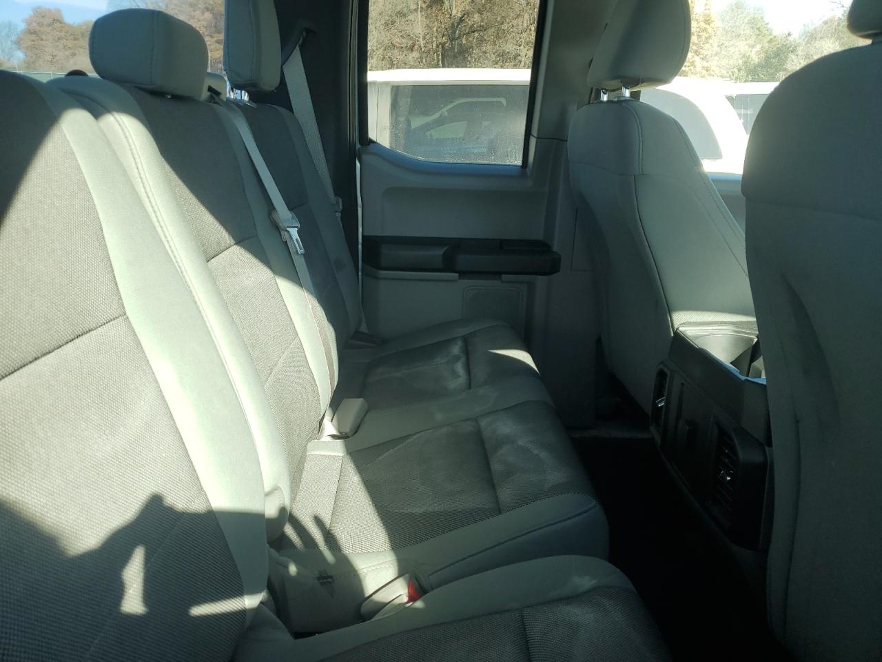 FORD F-150 SUPER CAB