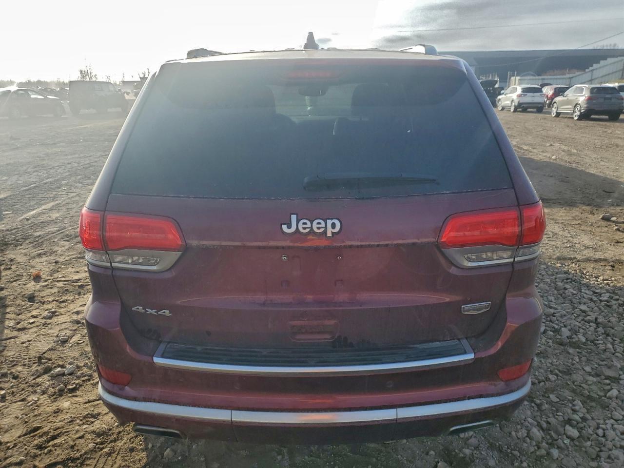 JEEP GRAND CHEROKEE SUMMIT