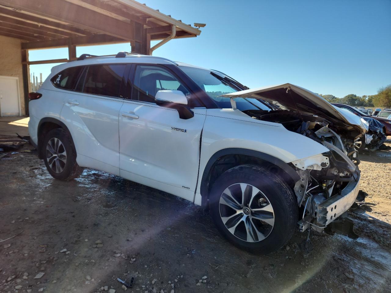 TOYOTA HIGHLANDER HYBRID XLE