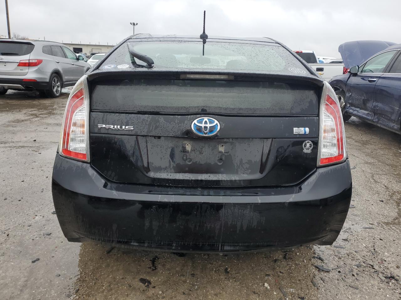 TOYOTA PRIUS