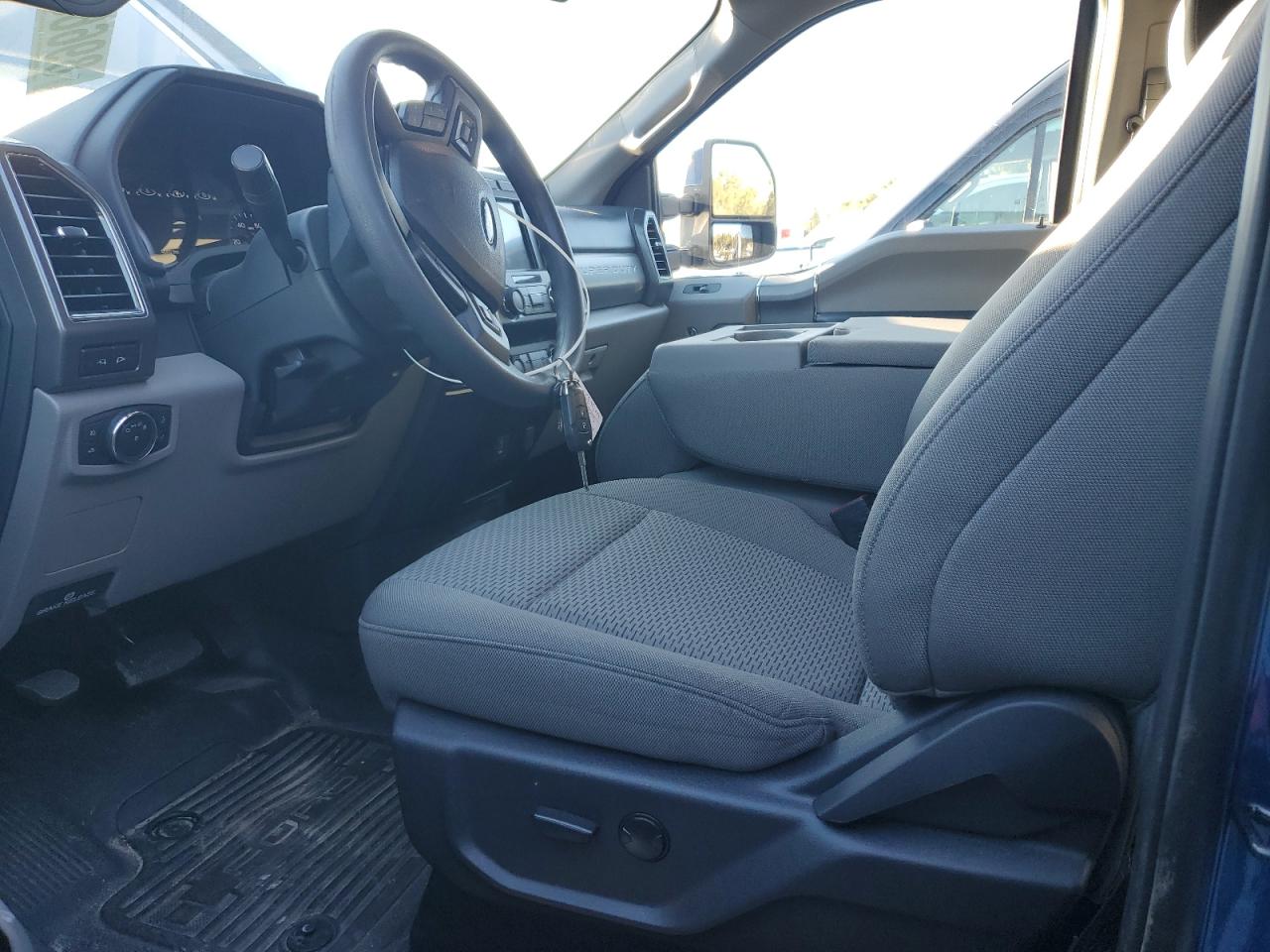 FORD F-350 SUPER DUTY