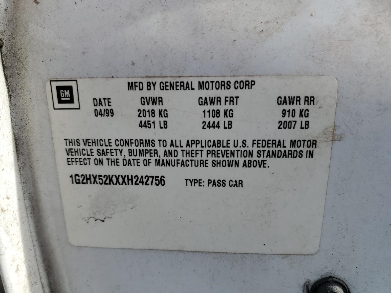 Lot #3305423435 1999 PONTIAC BONNEVILLE