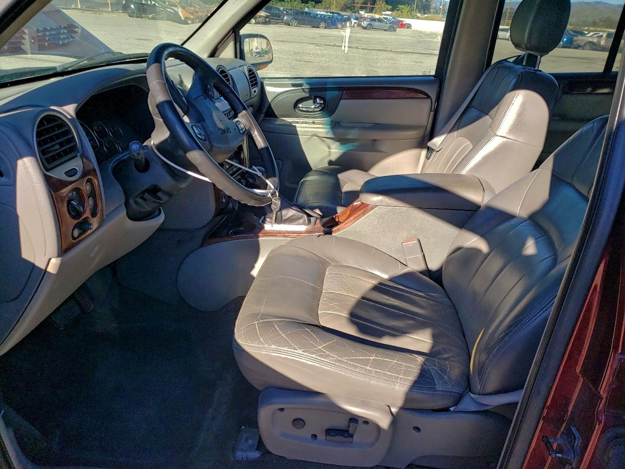 Lot #3312765130 2002 GMC ENVOY