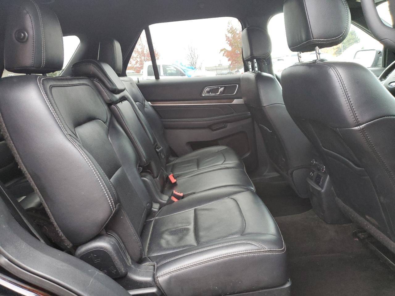 FORD EXPLORER LIMITED