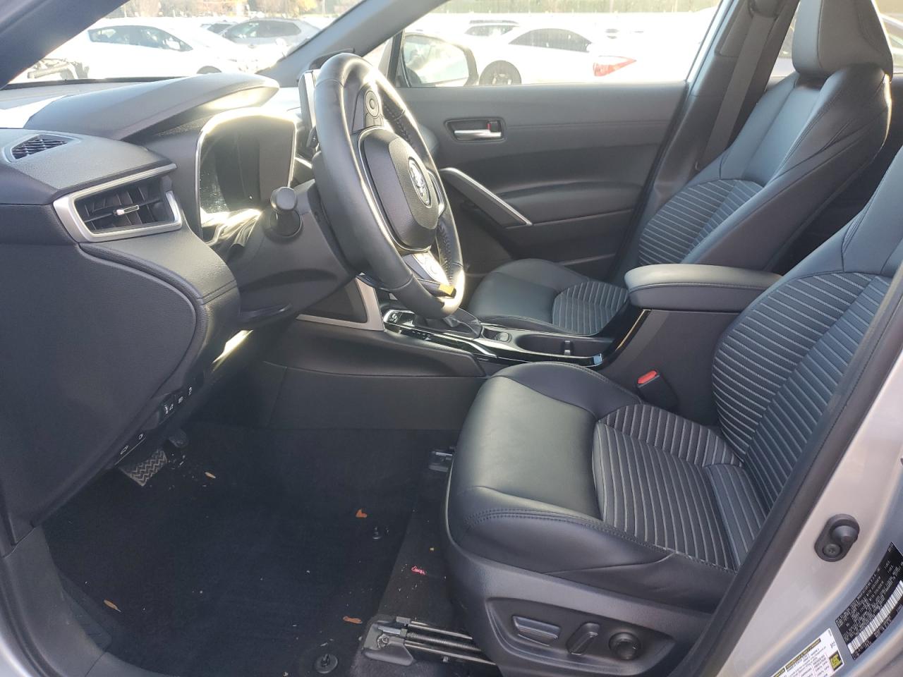 TOYOTA COROLLA CROSS SE