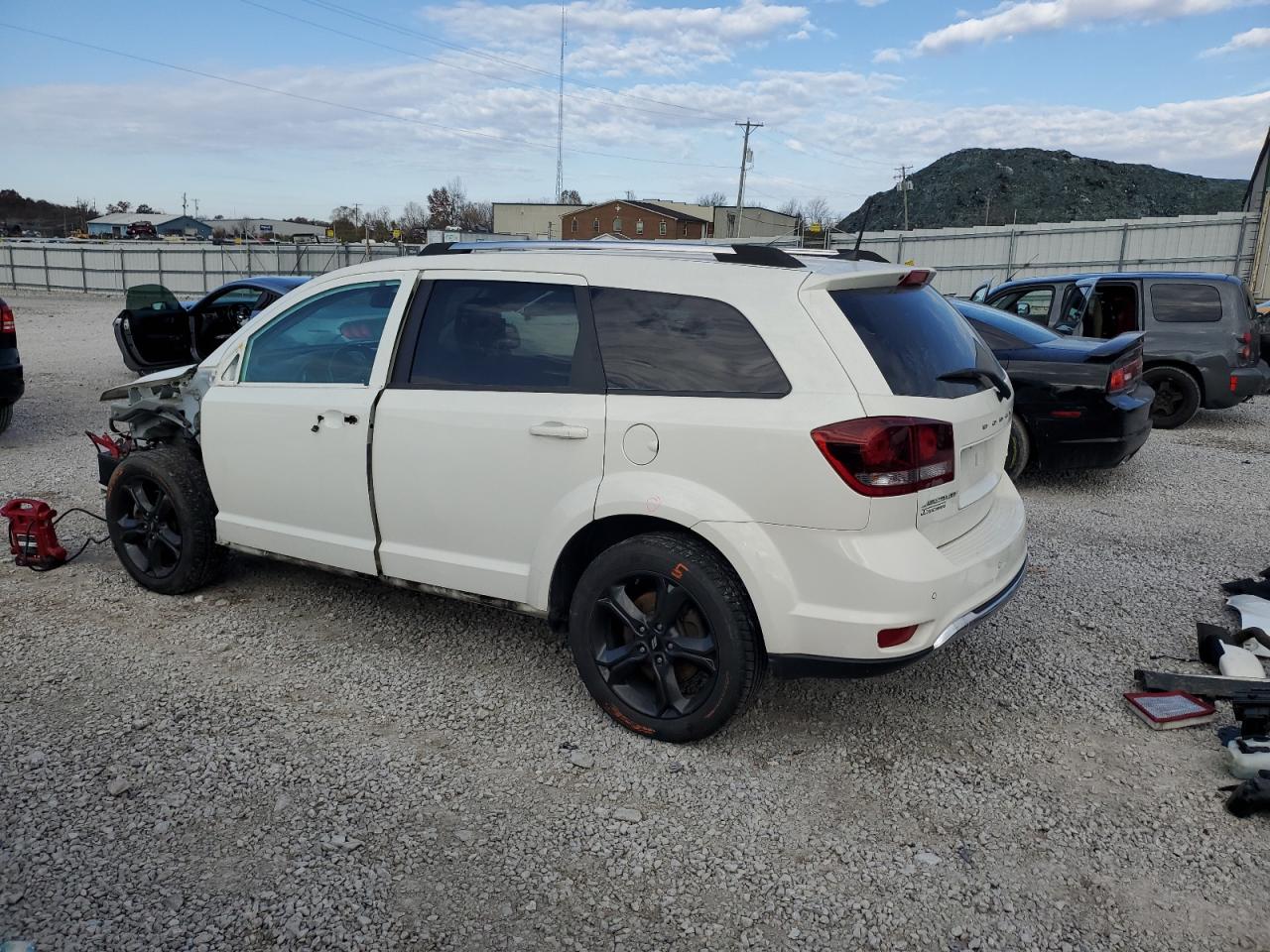 DODGE JOURNEY CROSSROAD