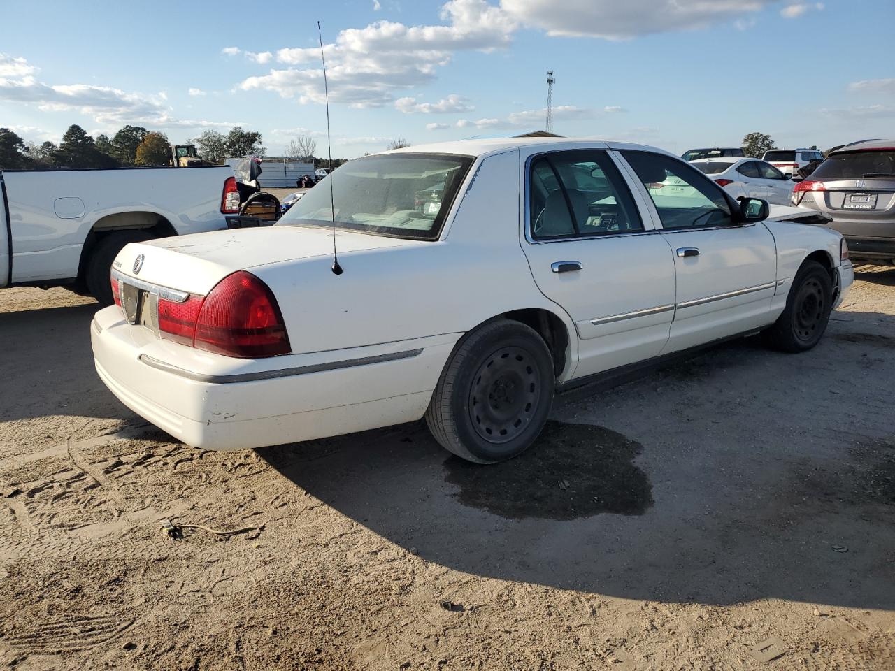 Lot #3302005058 2005 MERCURY GRAND MARQ