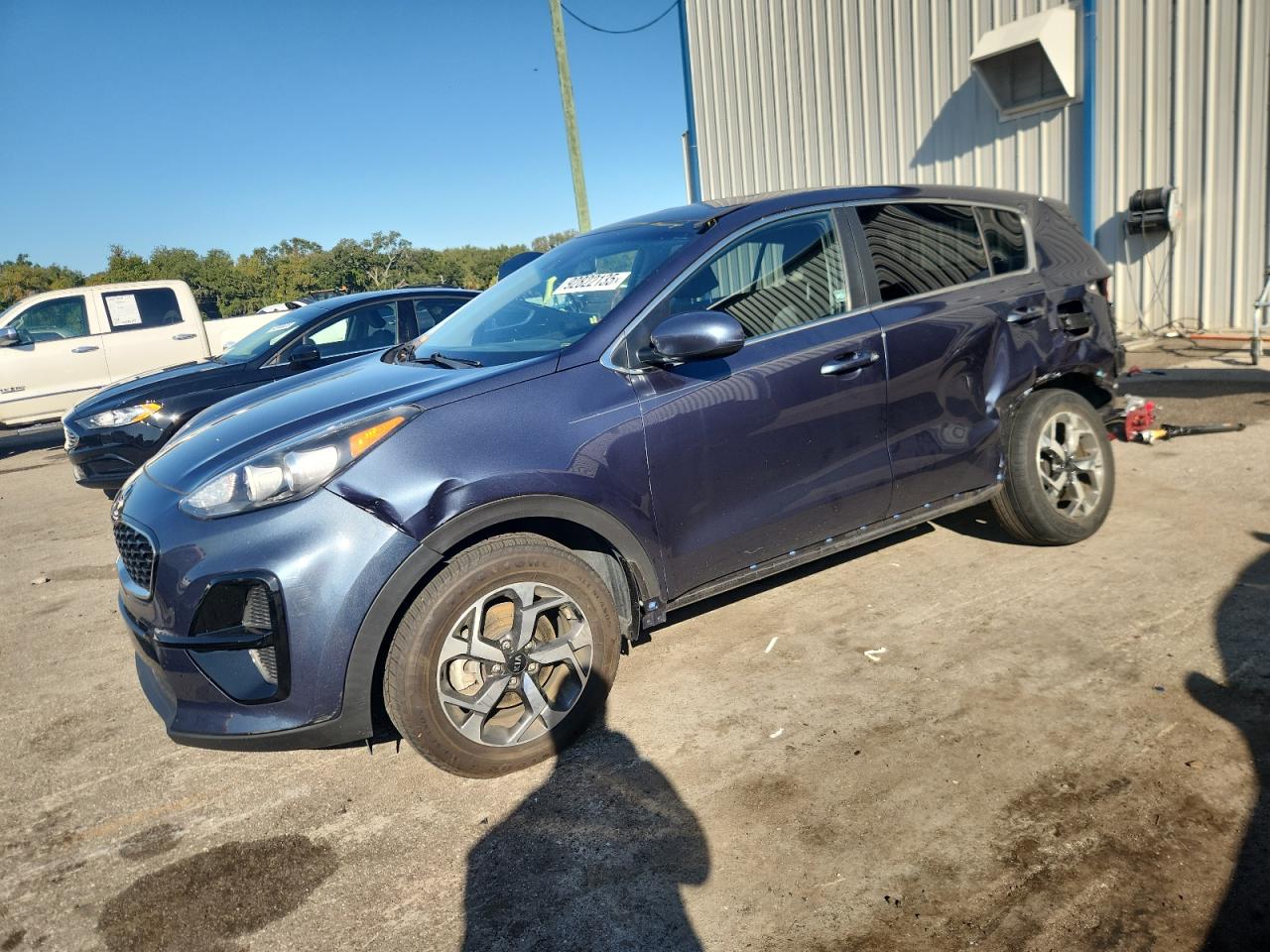 KIA SPORTAGE LX