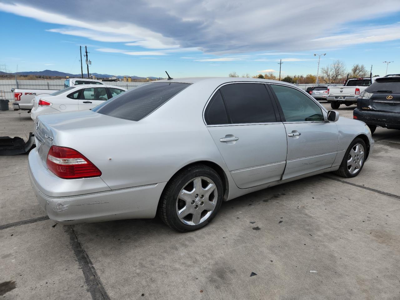 Lot #3310426952 2004 LEXUS LS 430