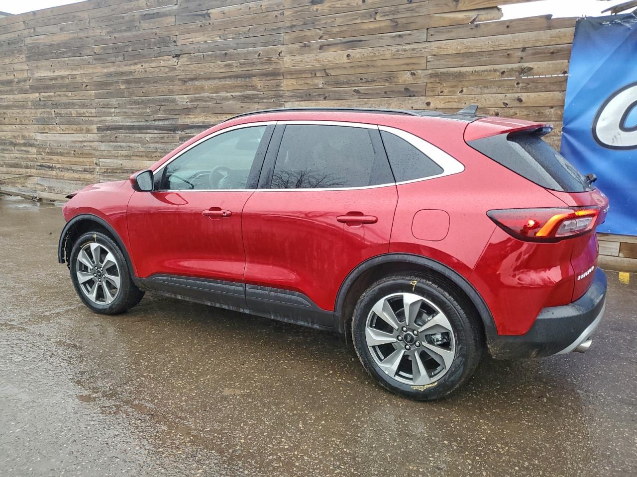 FORD ESCAPE PLATINUM