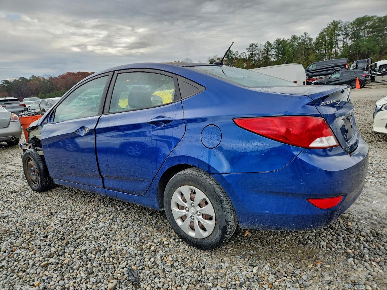 HYUNDAI ACCENT SE