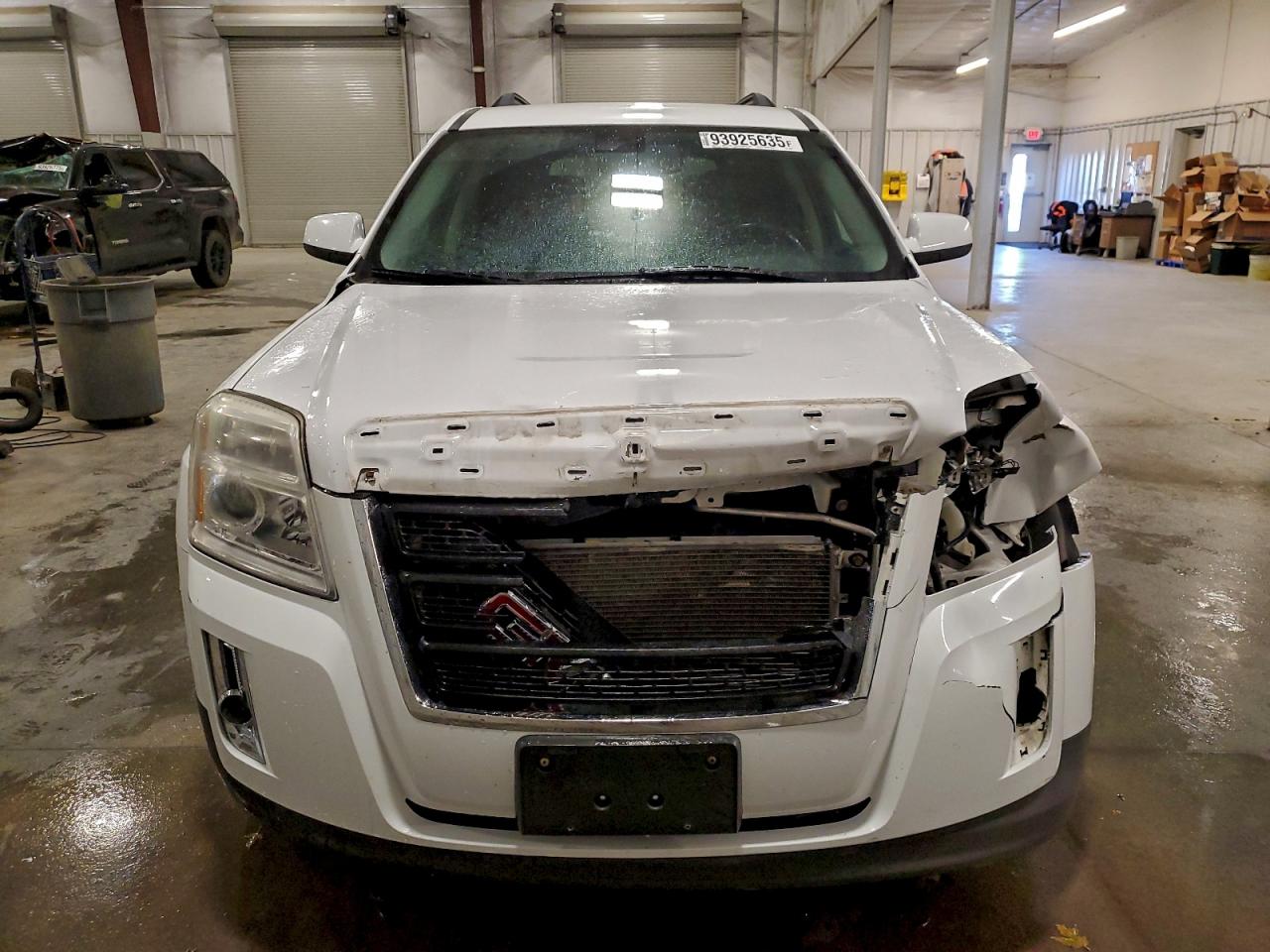 GMC TERRAIN SLE