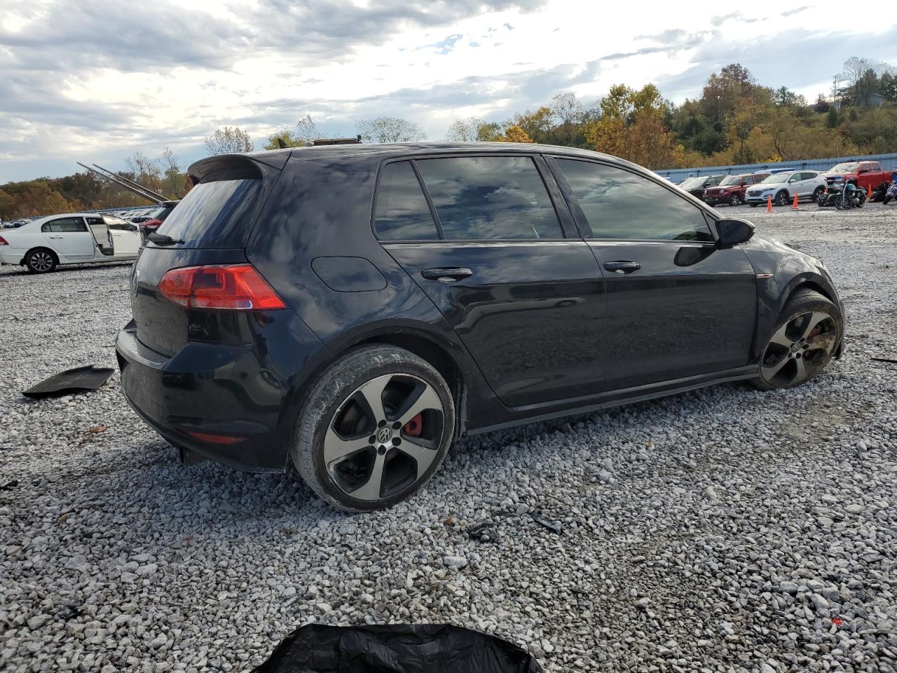 VOLKSWAGEN GOLF GTI S/SE