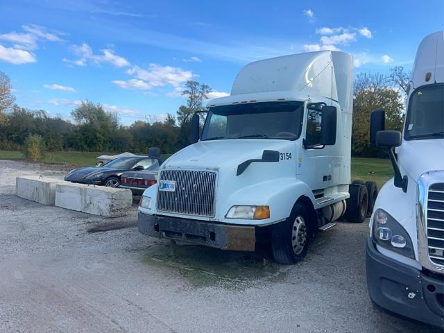 1999 VOLVO VN #3291180956