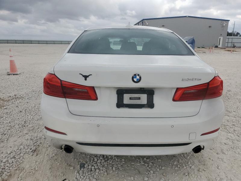 2018 BMW 530E #3304015657