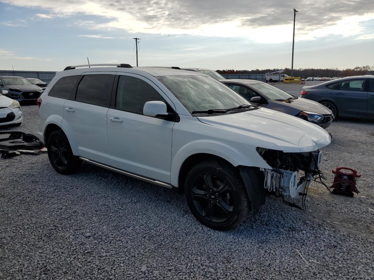 DODGE JOURNEY CROSSROAD