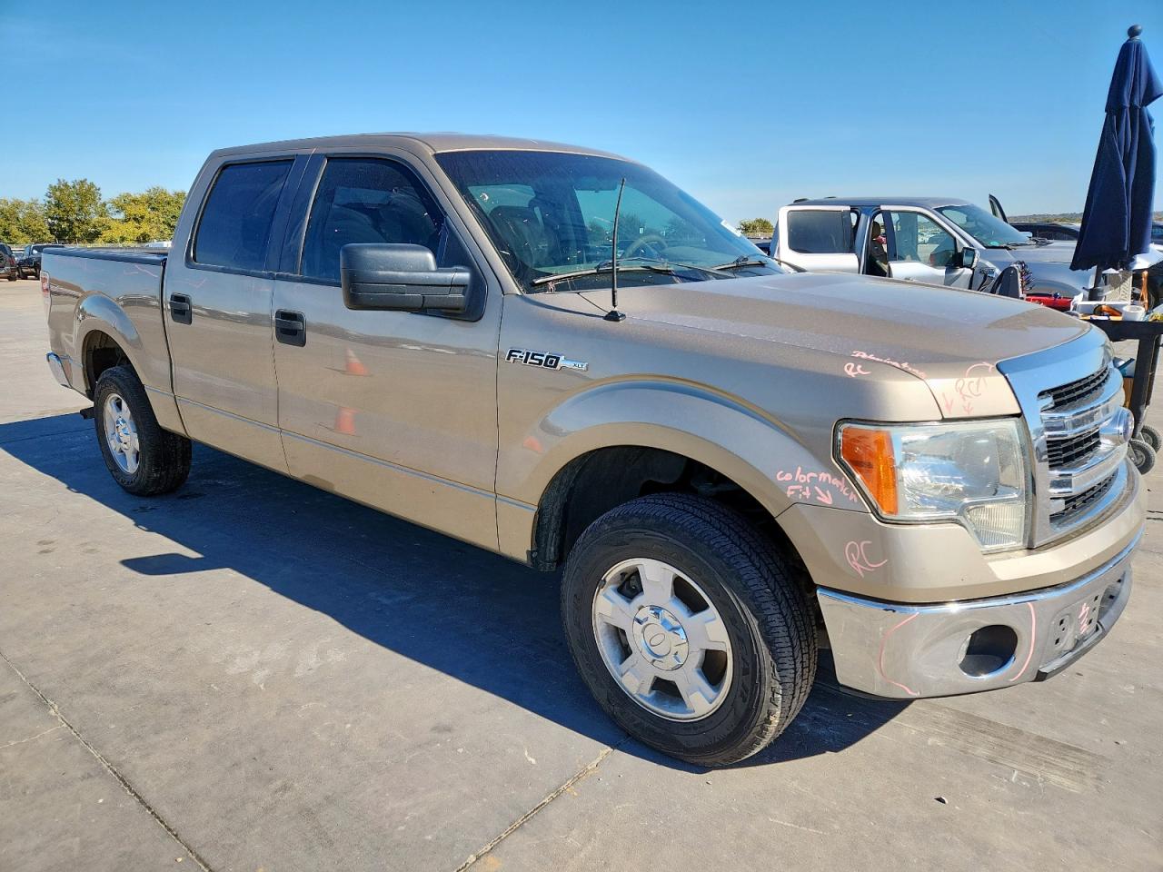 FORD F-150 SUPERCREW