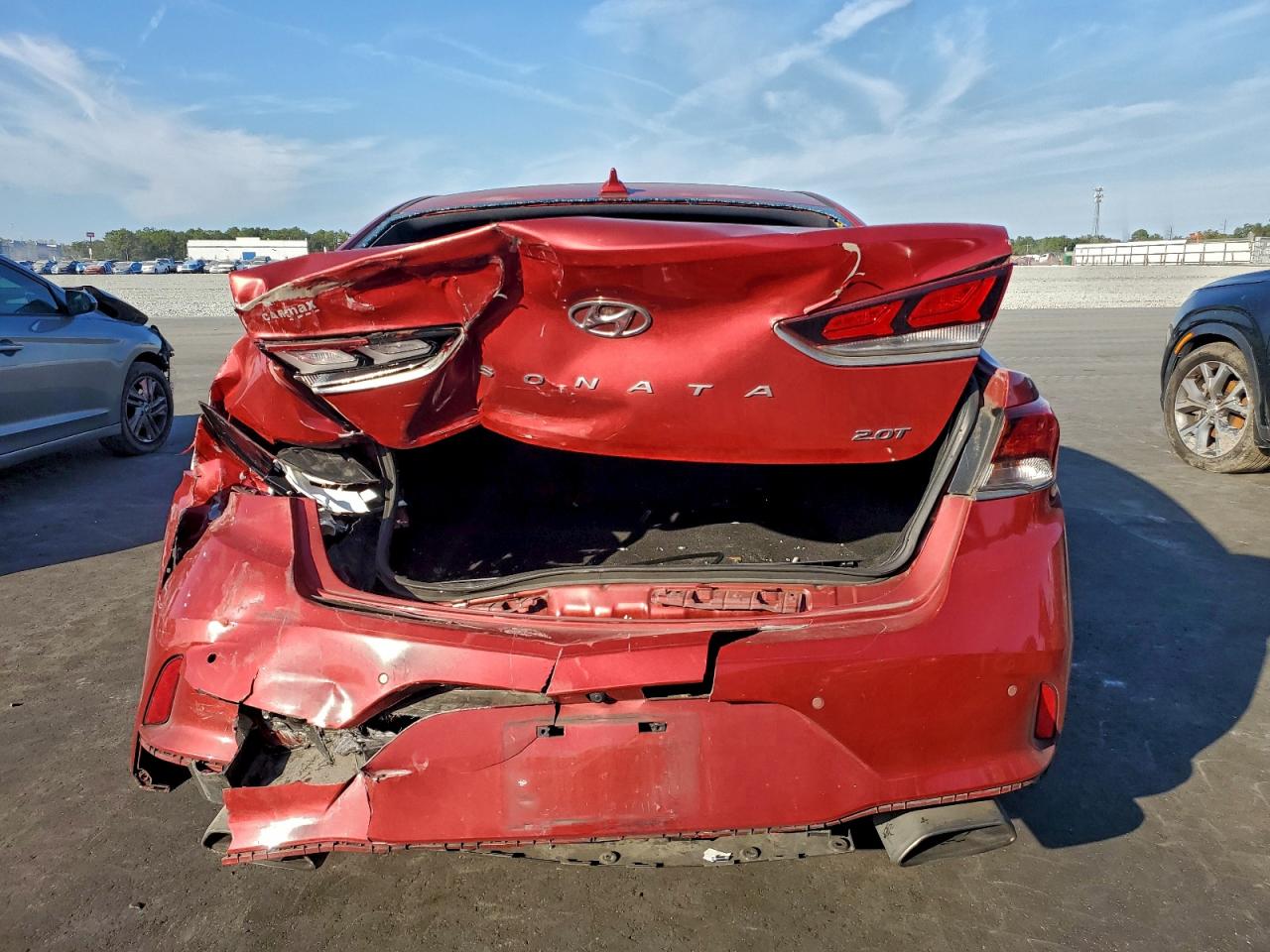 HYUNDAI SONATA SPORT